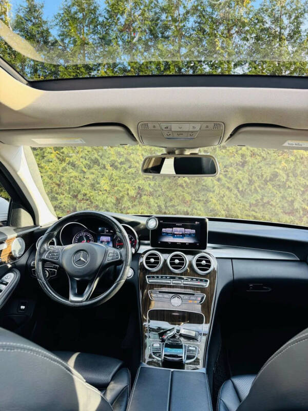 2017 Mercedes-Benz C-Class