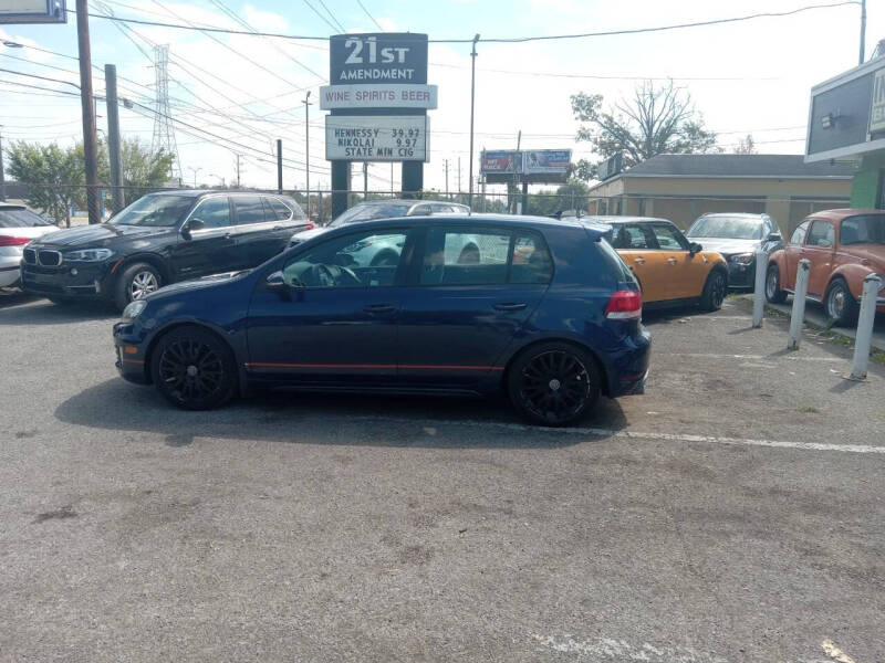 2011 Volkswagen GTI Base PZEV