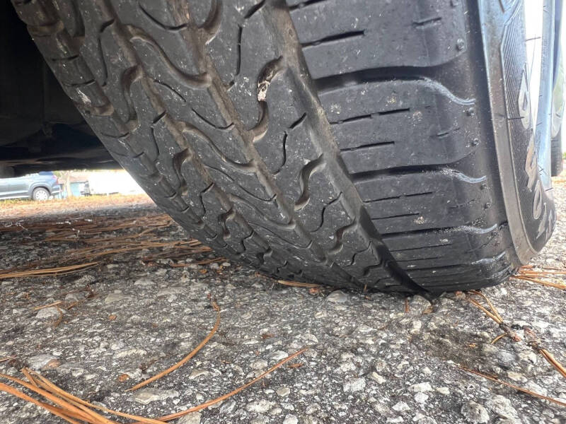 2007 Nissan Versa 1.8 SL