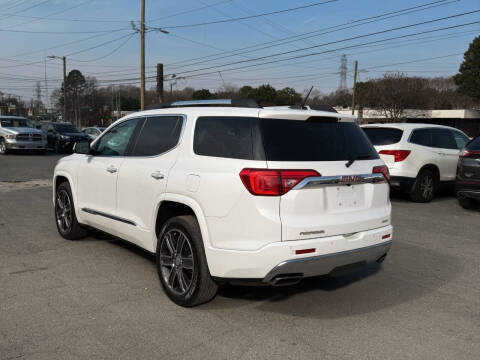 2017 GMC Acadia Denali