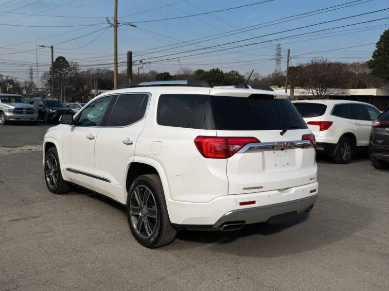 2017 GMC Acadia Denali