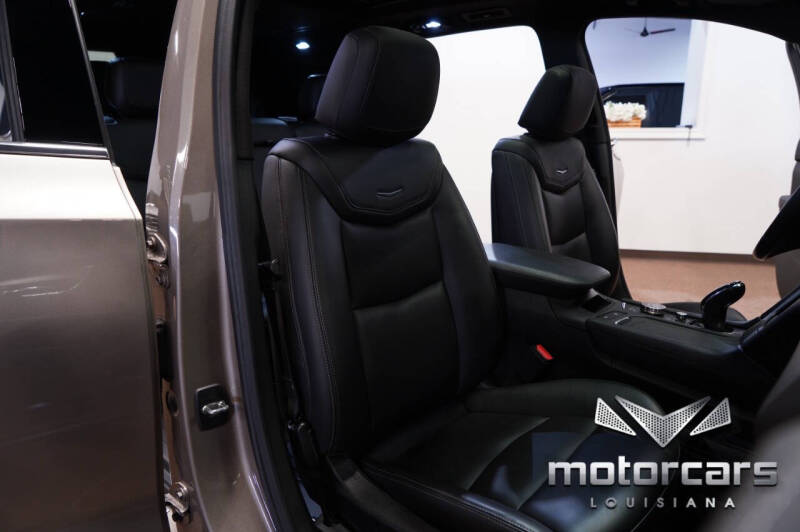 2022 Cadillac XT6 Luxury
