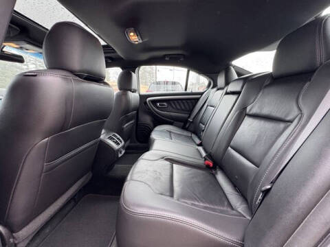 2016 Ford Taurus SEL