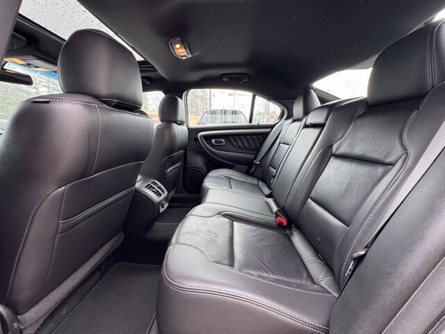 2016 Ford Taurus SEL