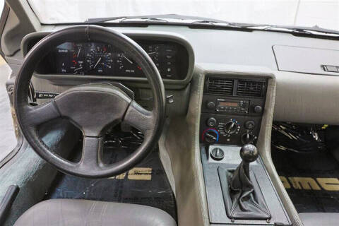 1982 DeLorean DMC-12