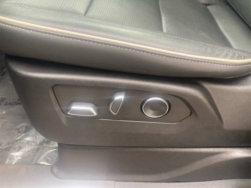 2021 Cadillac Escalade ESV Premium Luxury