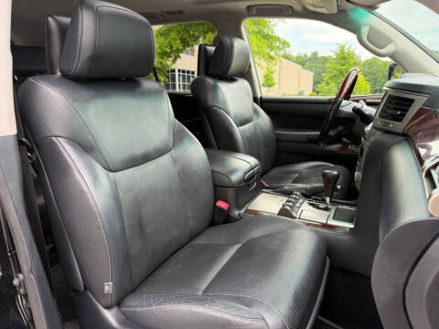 2015 Lexus LX 570