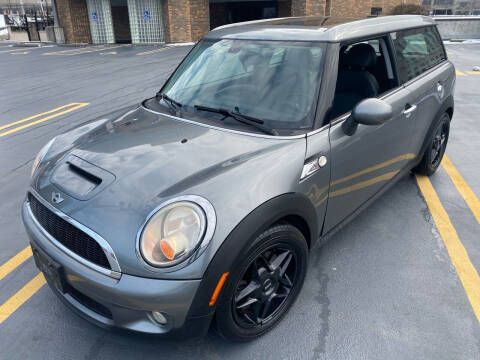 2009 MINI Cooper Clubman for sale at Supreme Auto Gallery LLC in Kansas City MO