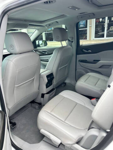 2021 GMC Acadia SLT