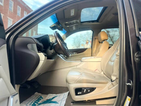 2015 Cadillac Escalade Luxury