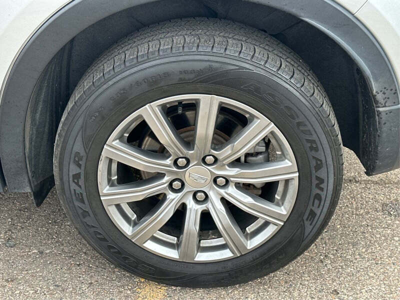 2020 Cadillac XT4 Premium Luxury