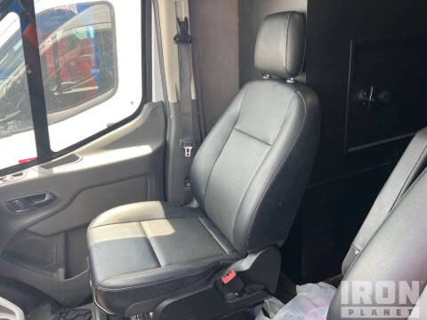 2024 Ford Transit 250