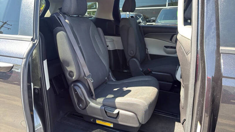 2022 Kia Carnival