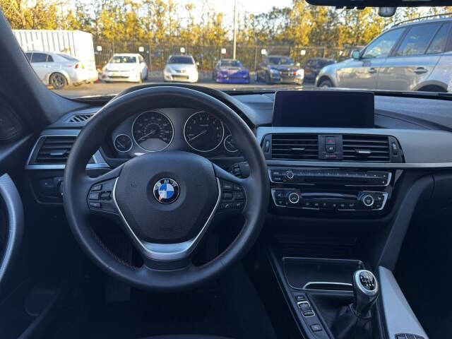 2018 BMW 3 Series 330i