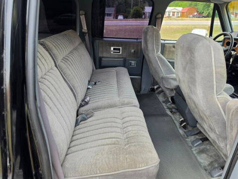 1989 Chevrolet Suburban R20