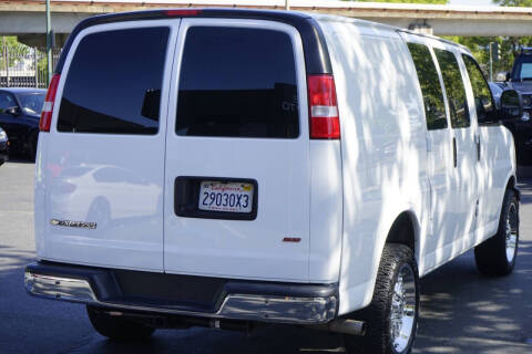 2021 Chevrolet Express 2500