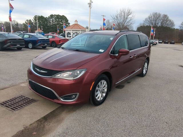 2017 Chrysler Pacifica Touring-L