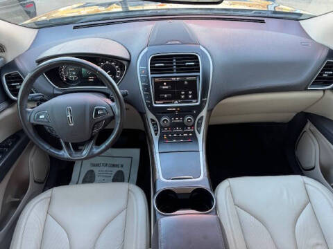 2016 Lincoln MKX Select