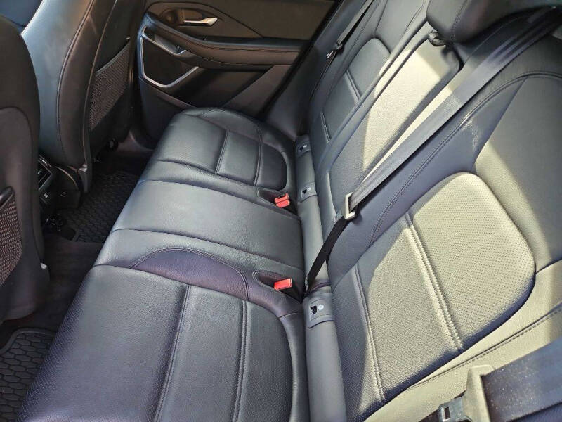 2020 Jaguar E-PACE P250 SE