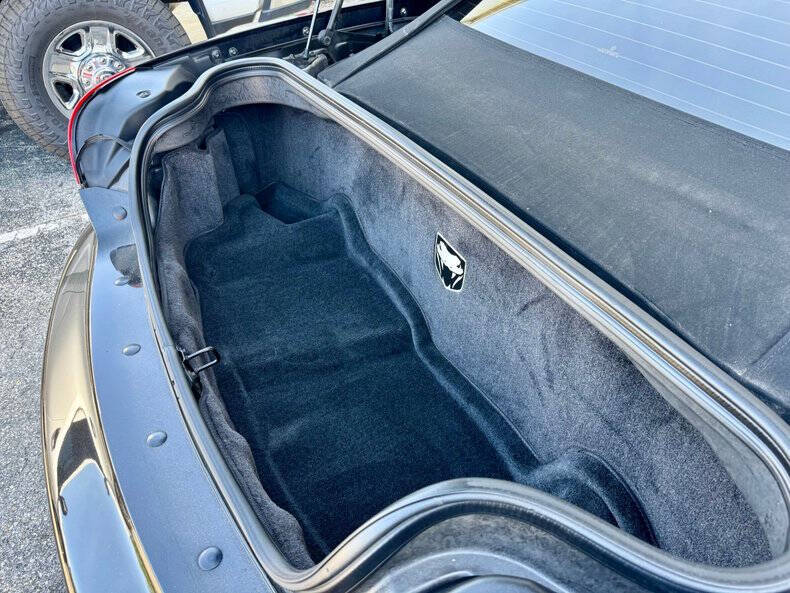 2004 Dodge Viper SRT-10