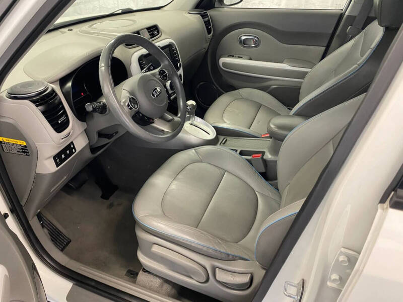 2017 Kia Soul EV +