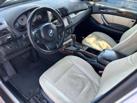 2006 BMW X5 4.8is