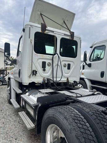 2015 Freightliner Cascadia