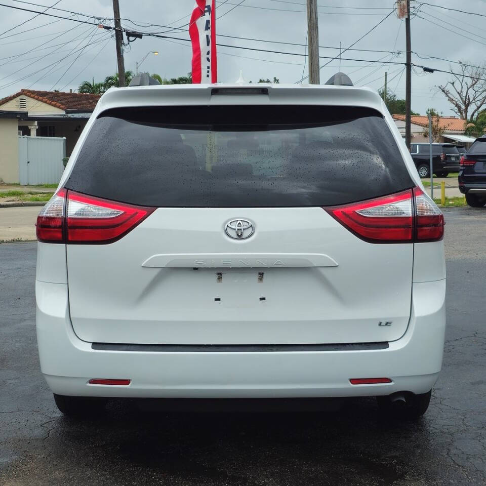 2018 Toyota Sienna for sale at SouthMotor Miami in Hialeah, FL