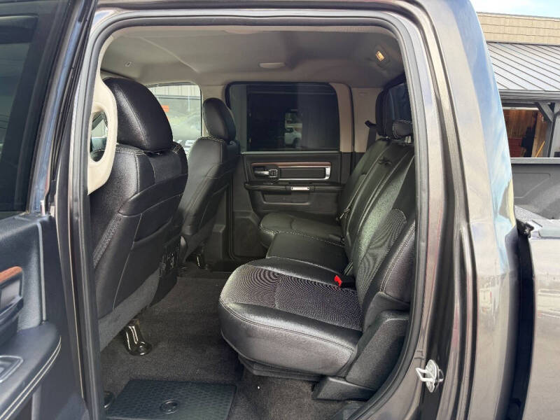 2017 RAM 3500 Laramie