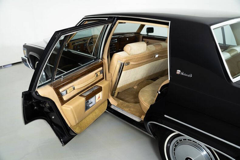 1977 Cadillac DeVille