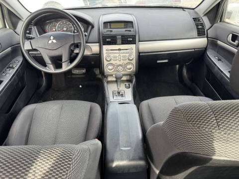 2012 Mitsubishi Galant FE