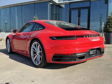 2024 Porsche 911 Carrera 4