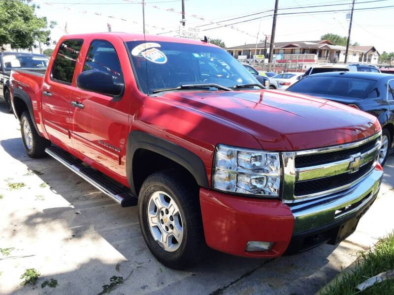 2009 Chevrolet Silverado 1500 for sale at Express AutoPlex in Brownsville TX