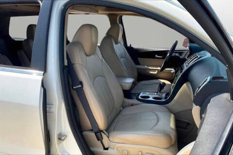 2011 GMC Acadia SLT-2