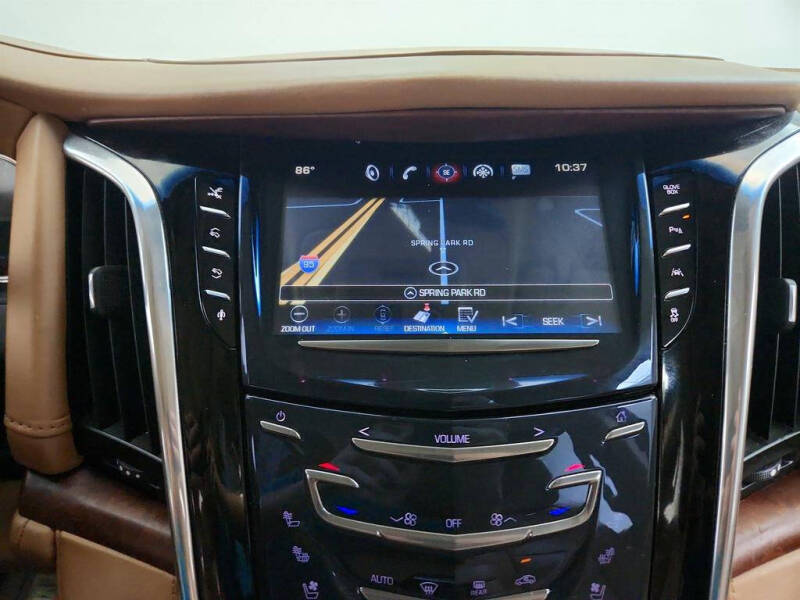 2016 Cadillac Escalade Platinum