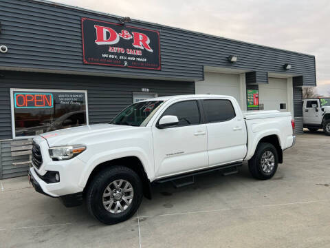 2018 Toyota Tacoma for sale at D & R Auto Sales in South Sioux City NE