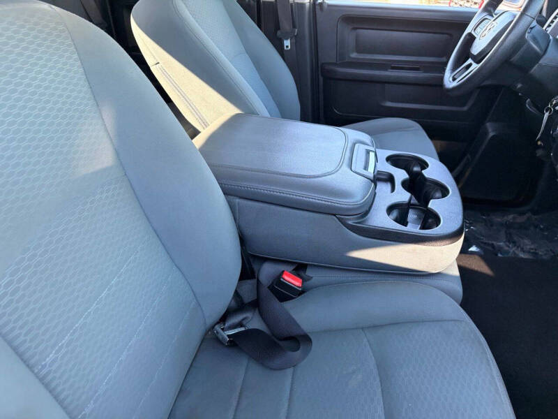 2017 RAM 1500 Express
