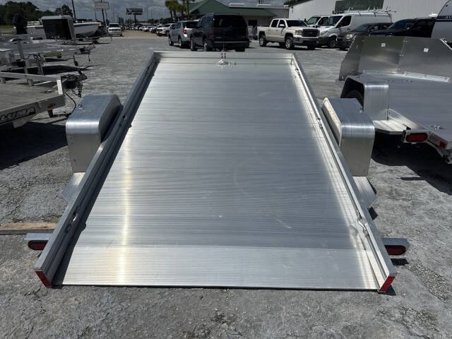 2027 Aluma 6810 Tilt
