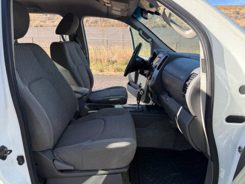 2015 Nissan Frontier SV