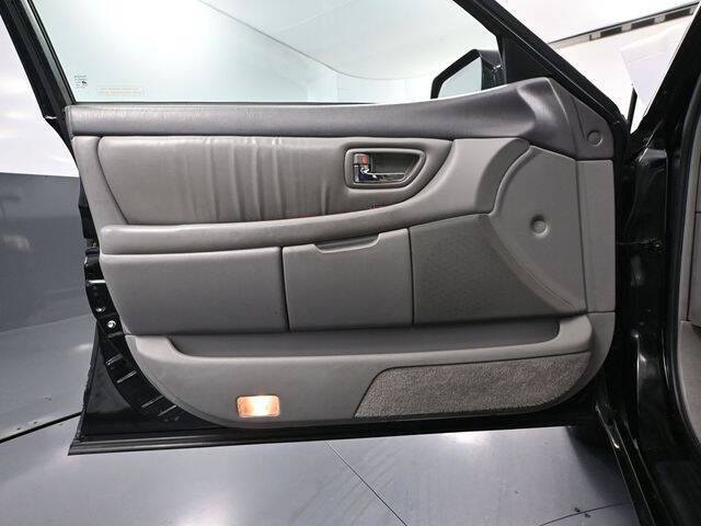 2002 Toyota Avalon XL