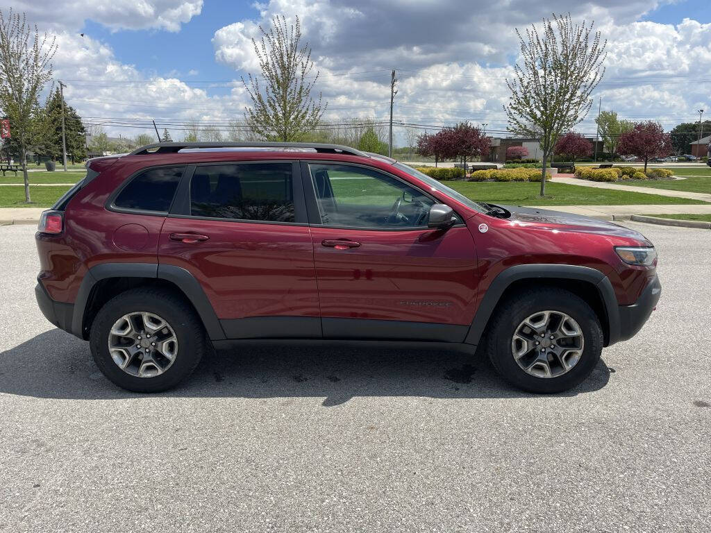 2019 Jeep Cherokee for sale at Wholesale Car Buying in Saginaw, MI