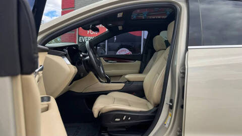 2017 Cadillac XT5 Luxury