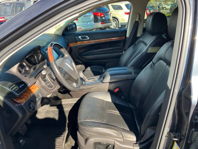 2013 Lincoln MKT EcoBoost