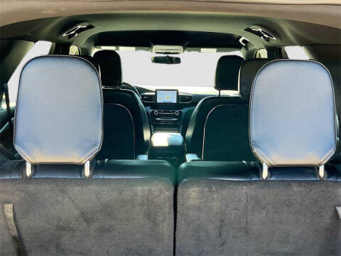 2024 Ford Explorer ST-Line