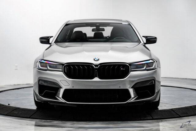 2022 BMW M5