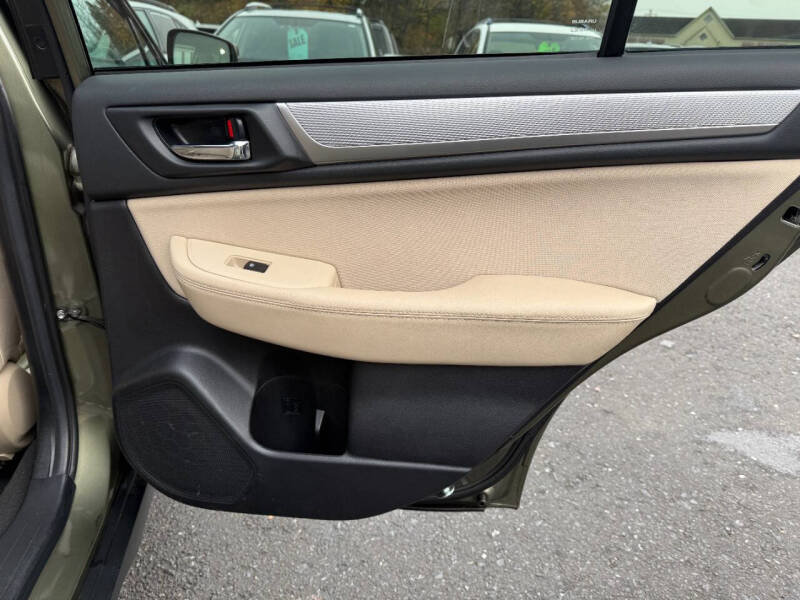 2018 Subaru Outback 2.5i Premium