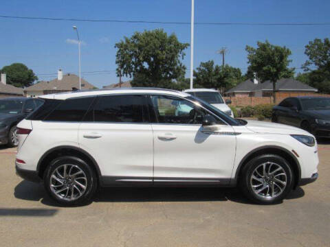 2022 Lincoln Corsair Standard