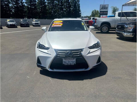 2018 Lexus IS 300 for sale at Armando Auto Sales in Fresno CA