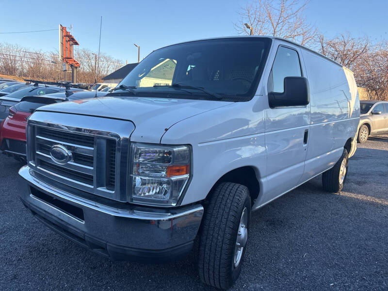 2013 Ford E-Series Econoline Van Commercial
