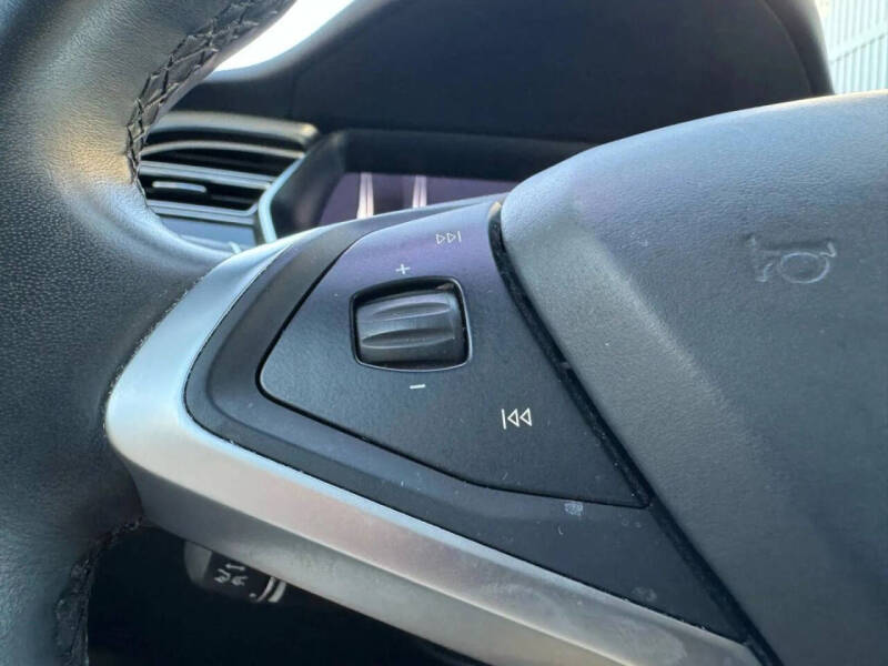 2017 Tesla Model S 75D